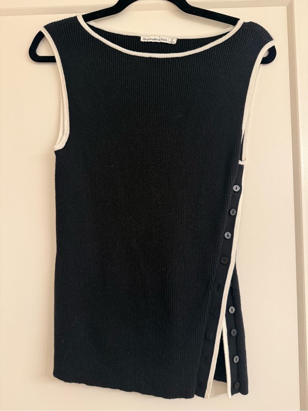 Abercrombie & Fitch Black Ribbed Tank with White Trim and Side Button Detail